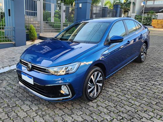 VOLKSWAGEN VIRTUS 1.0 200 TSI HIGHLINE AUTOMÁTICO